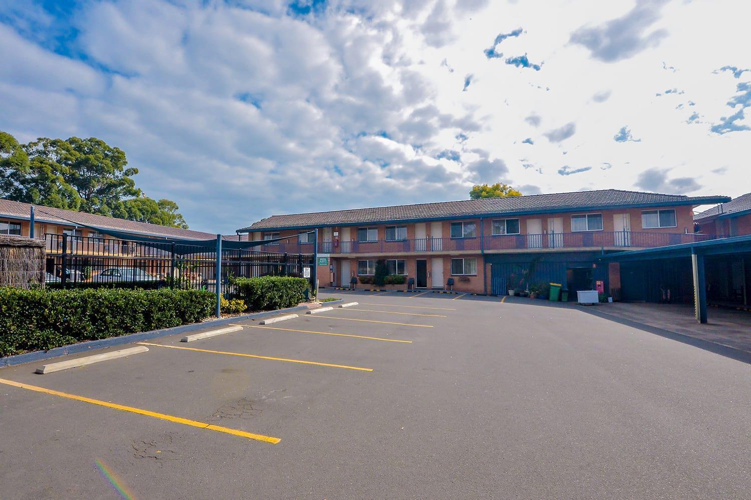 Narellan Motor Inn Exterior photo