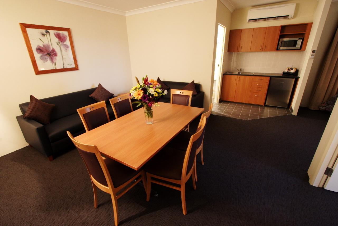 Narellan Motor Inn Exterior photo